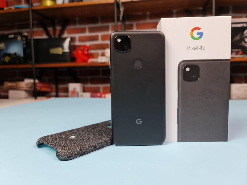 Операторские google pixel. Google Pixel 4. Коробка Google Pixel 4. Google Pixel 4a 5g коробка. Гугл пиксель 2020.