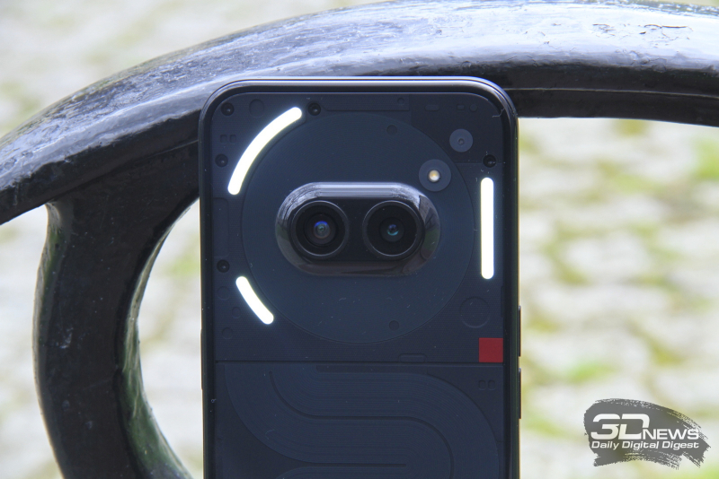 Обзор Nothing Phone (2a): самый яркий смартфон среднего уровня