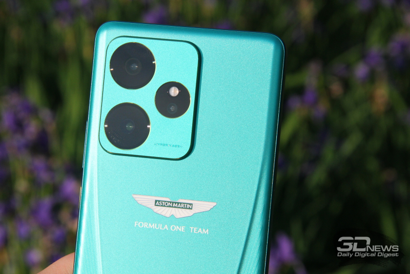 Обзор смартфона realme GT 7 Dream Edition: быстрый и дерзкий