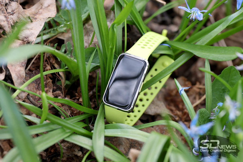 Фитнес-браслет HUAWEI Band 10: настоящий металл