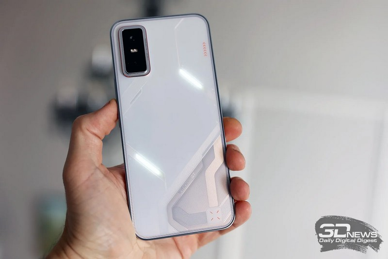 Топ-10 смартфонов до 35 тысяч рублей (2025 год)