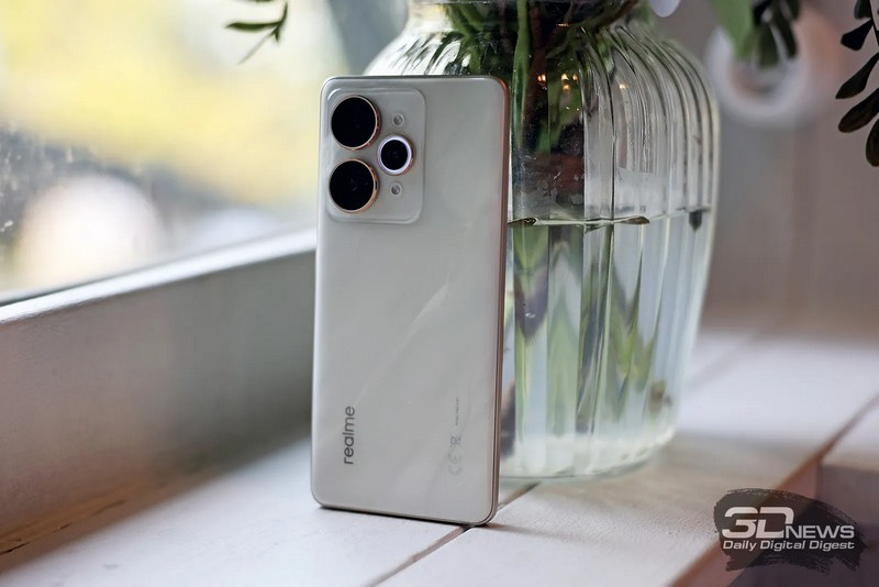 Топ-10 смартфонов до 35 тысяч рублей (2025 год)