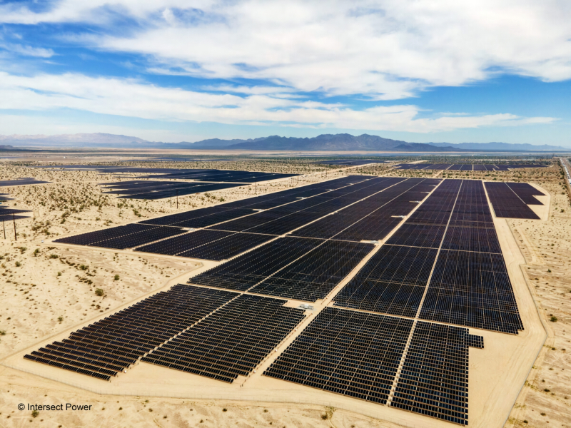 ИИтоги декабря 2025 г.: код настроения — красный