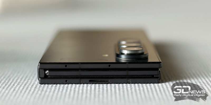 Обзор Samsung Galaxy Z TriFold: тройной складной смартфон по цене квартиры в Воркуте