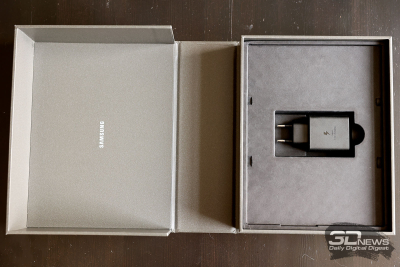 Обзор Samsung Galaxy Z TriFold: тройной складной смартфон по цене квартиры в Воркуте